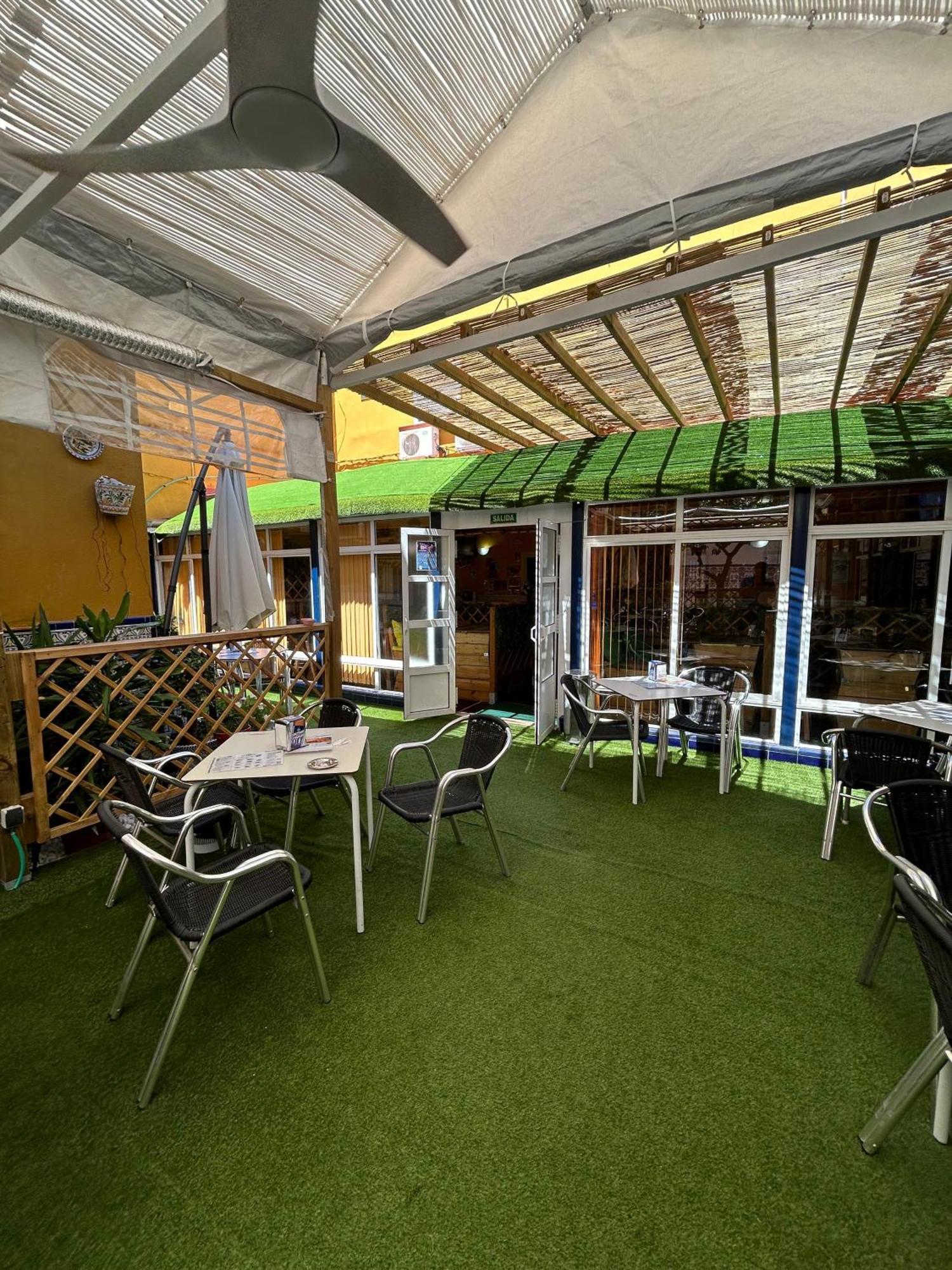 Hostal Avenida Andalucia Sevilla Exterior foto