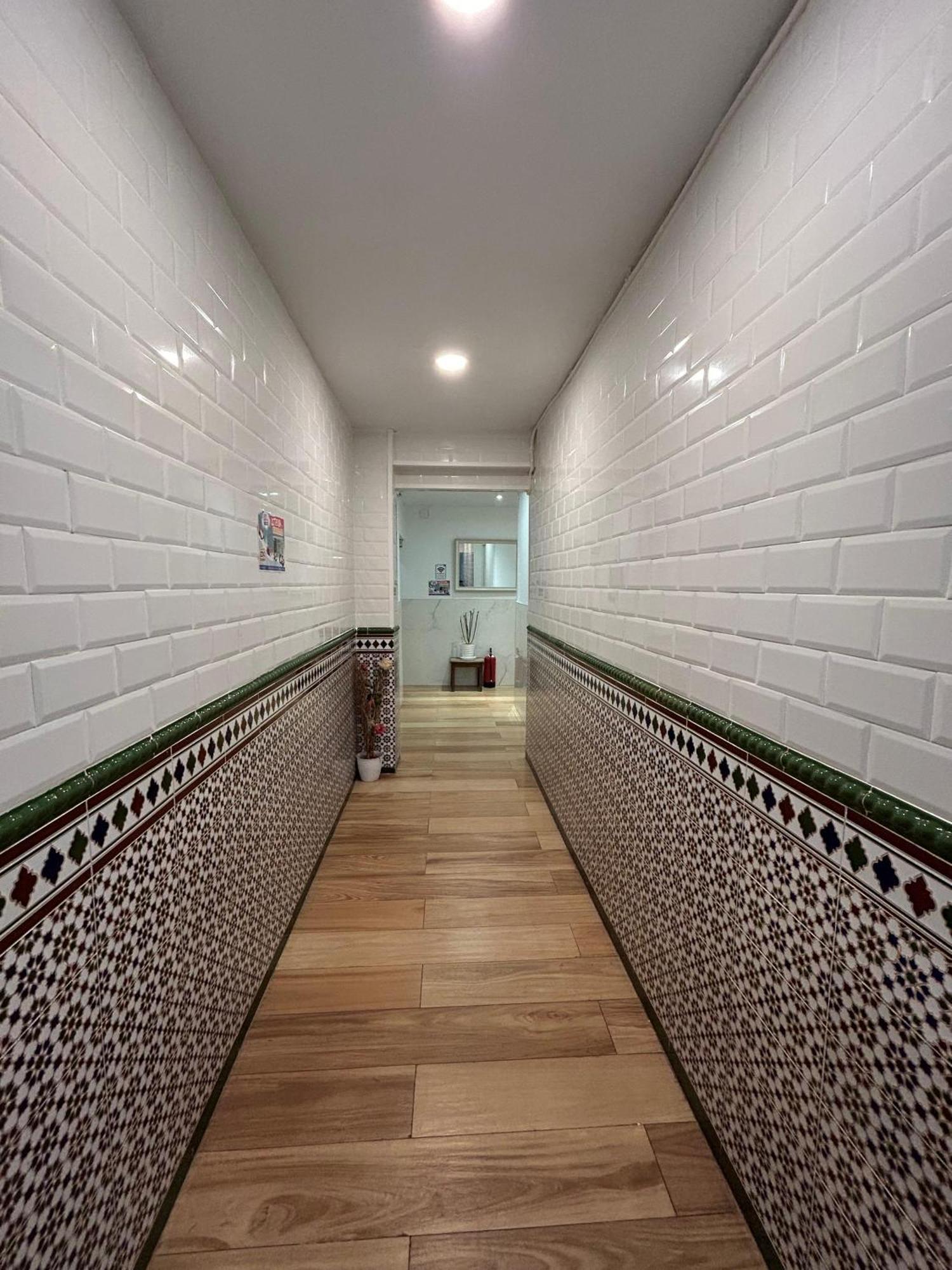 Hostal Avenida Andalucia Sevilla Exterior foto