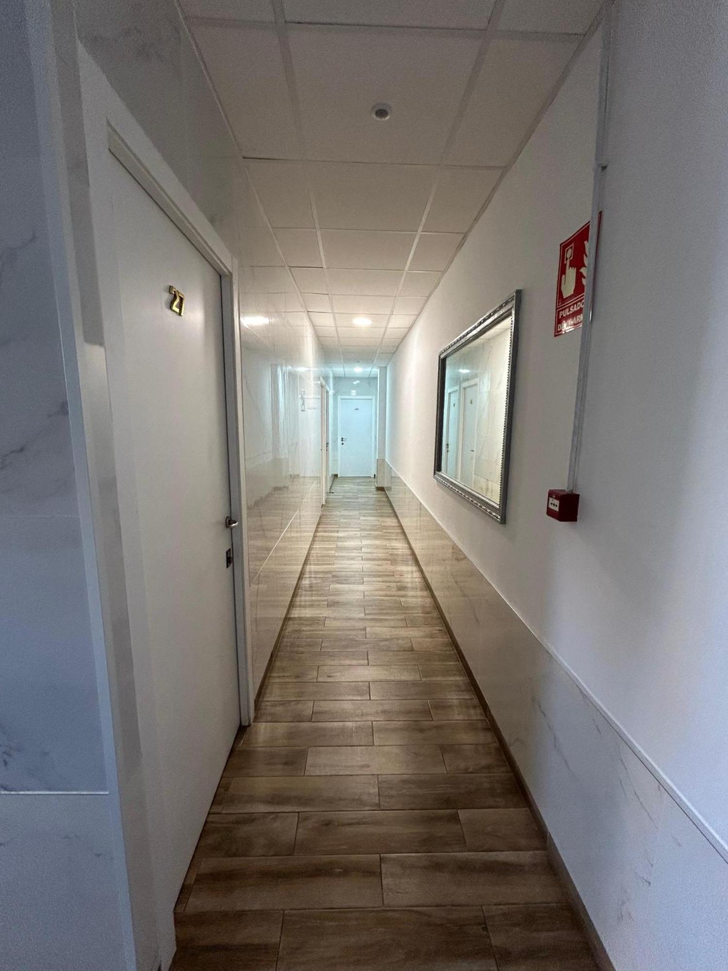 Hostal Avenida Andalucia Sevilla Exterior foto